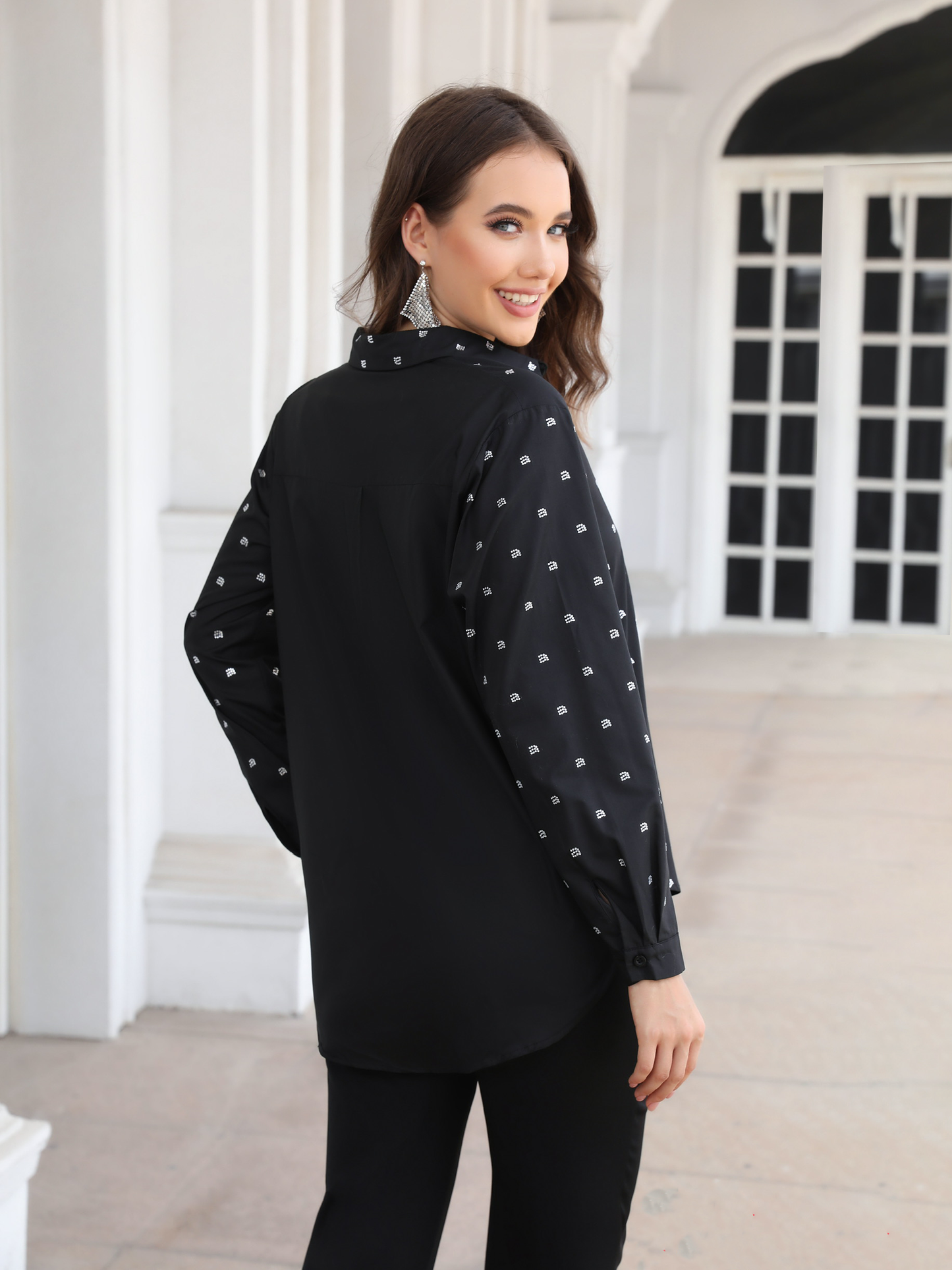 Women's Black Small Polka Dot Loose Shirt + Black Pants Set, Office-style Minimalist Slimming Two-piece Outfit