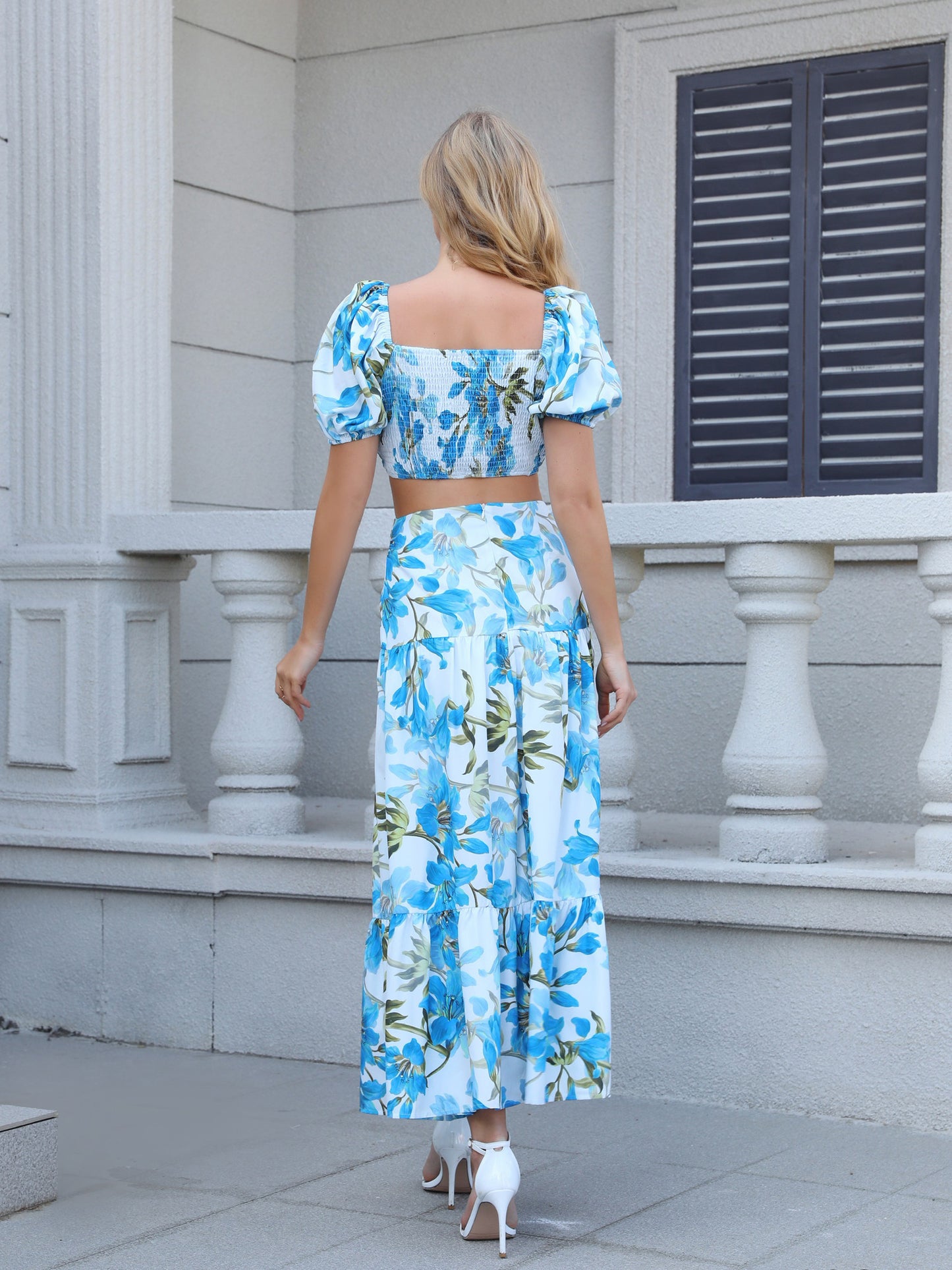 Women's Blue and White Floral Puff Sleeve Crop Top + Ruffled Maxi Skirt Set, Holiday-style Sweet Waisted Two-piece Outfit