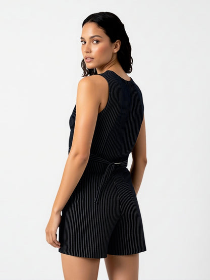 Women's Black Pinstripe V-neck Sleeveless Cropped Top + Black Striped Metal Buckle Shorts Set, Retro-style Smart Slimming Two-piece Outfit