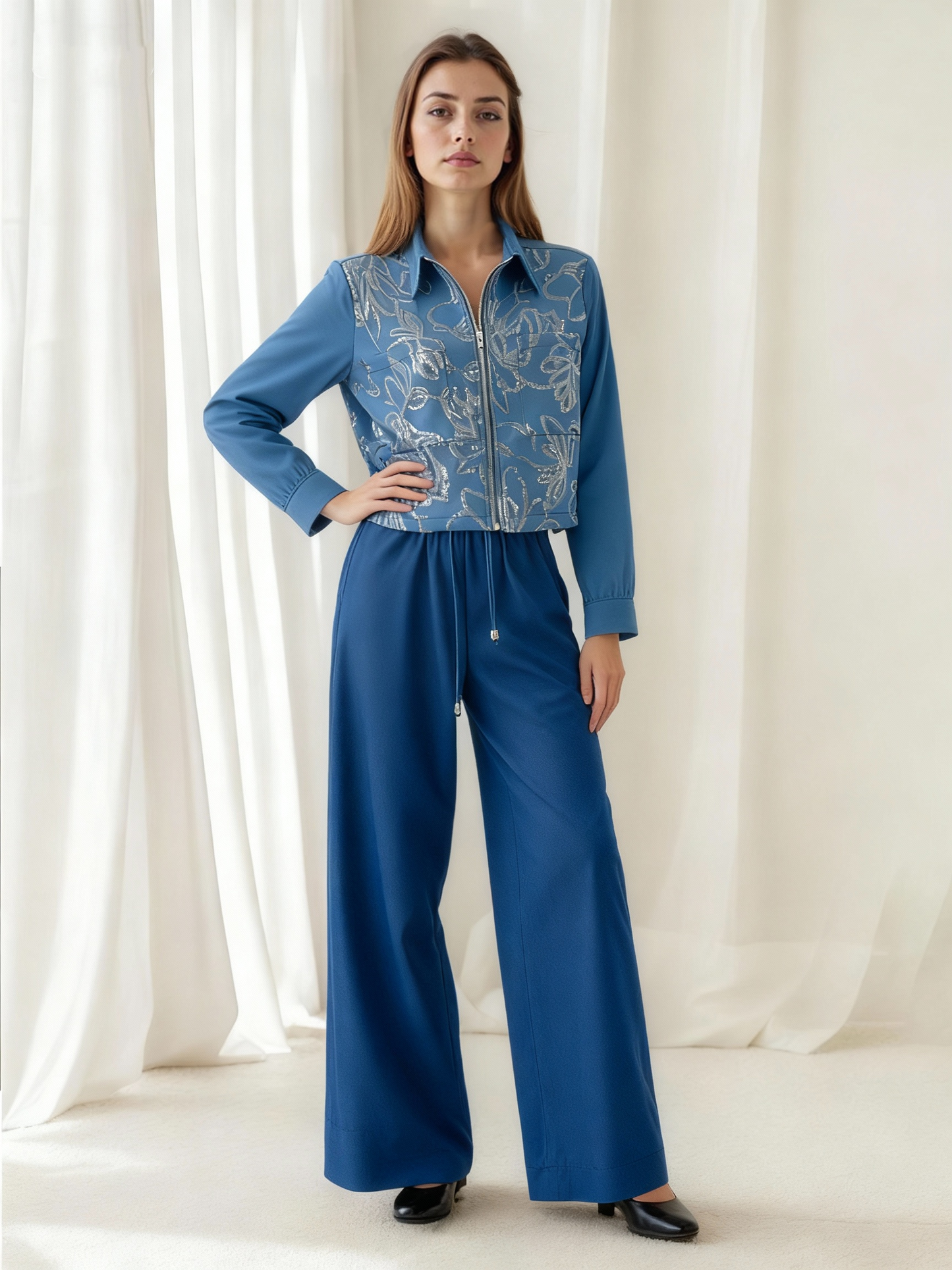 Women's Blue Printed Cropped Jacket + Wide-leg Pants Set, Retro-style Elegant Slimming Two-piece Outfit
