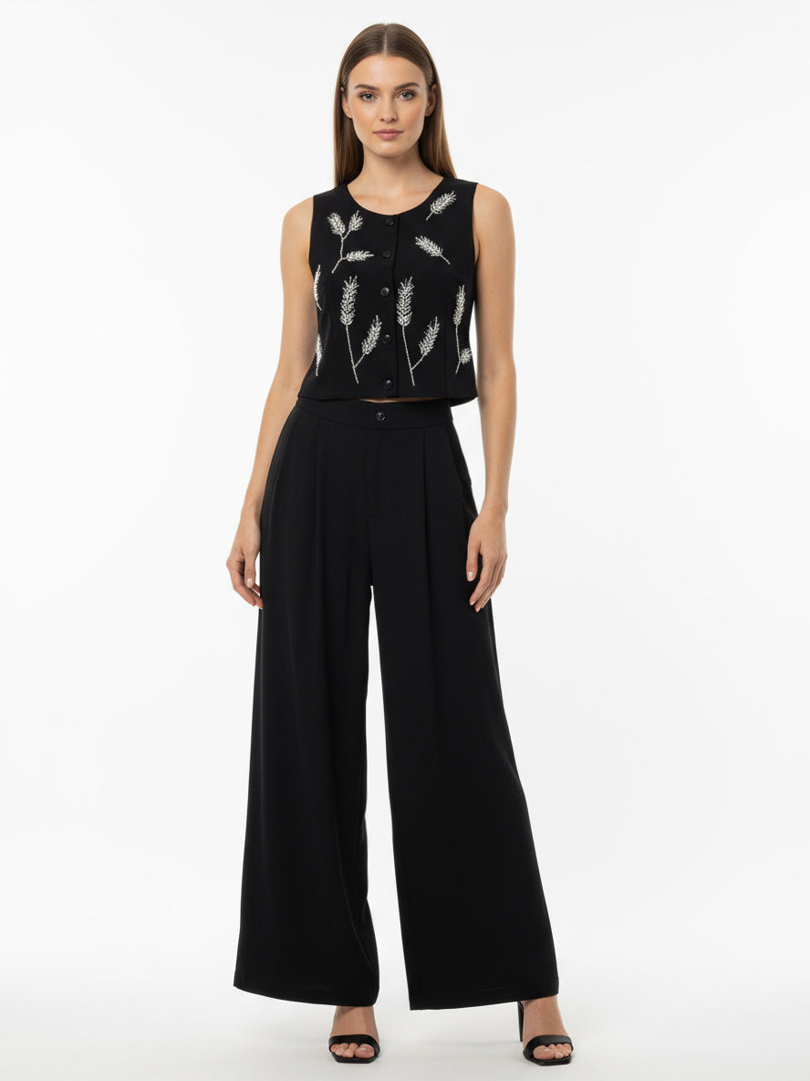 "Women's Black Plant Embroidered Sleeveless Cropped Top + Black Wide-leg Pants Set, Retro-style Smart Slimming Two-piece Outfit "
