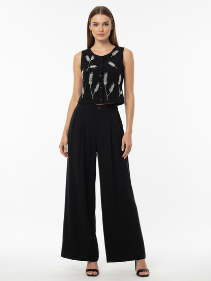 "Women's Black Plant Embroidered Sleeveless Cropped Top + Black Wide-leg Pants Set, Retro-style Smart Slimming Two-piece Outfit "