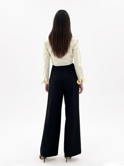 "Women's Beige Collared Long-sleeve Tie-up Cropped Top + Black Wide-leg Pants Set, Retro-style Minimalist Slimming Two-piece Outfit "