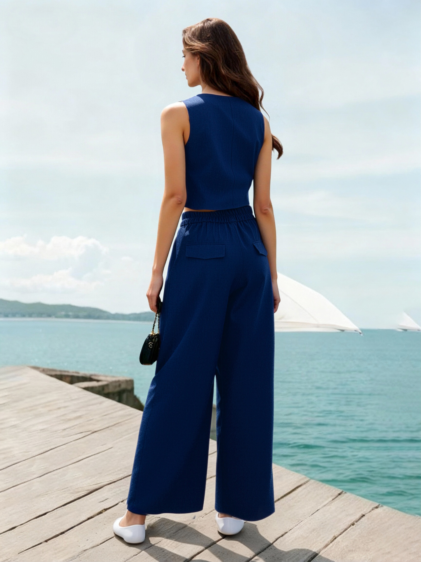 Women's Navy Beige-gold Printed V-neck Wide-leg Jumpsuit, Holiday-style Retro Slimming Onesie