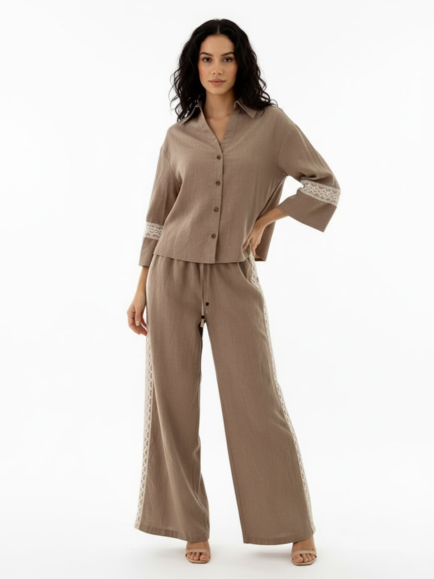 Women's Khaki Lace-trimmed Collared 3/4 Sleeve Top + Wide-leg Pants Set, Retro-style Gentle Slimming Two-piece Outfit
